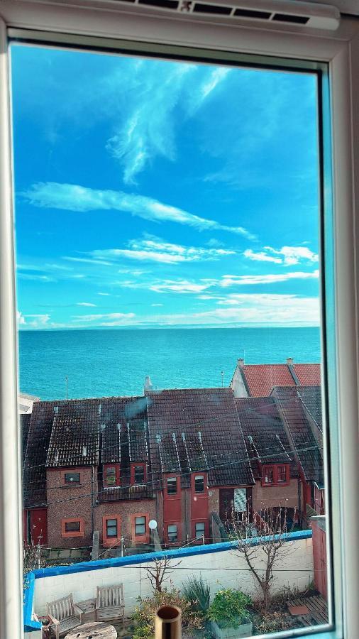 Two Bedroom Flat With Sea Views! East Wemyss Exterior photo
